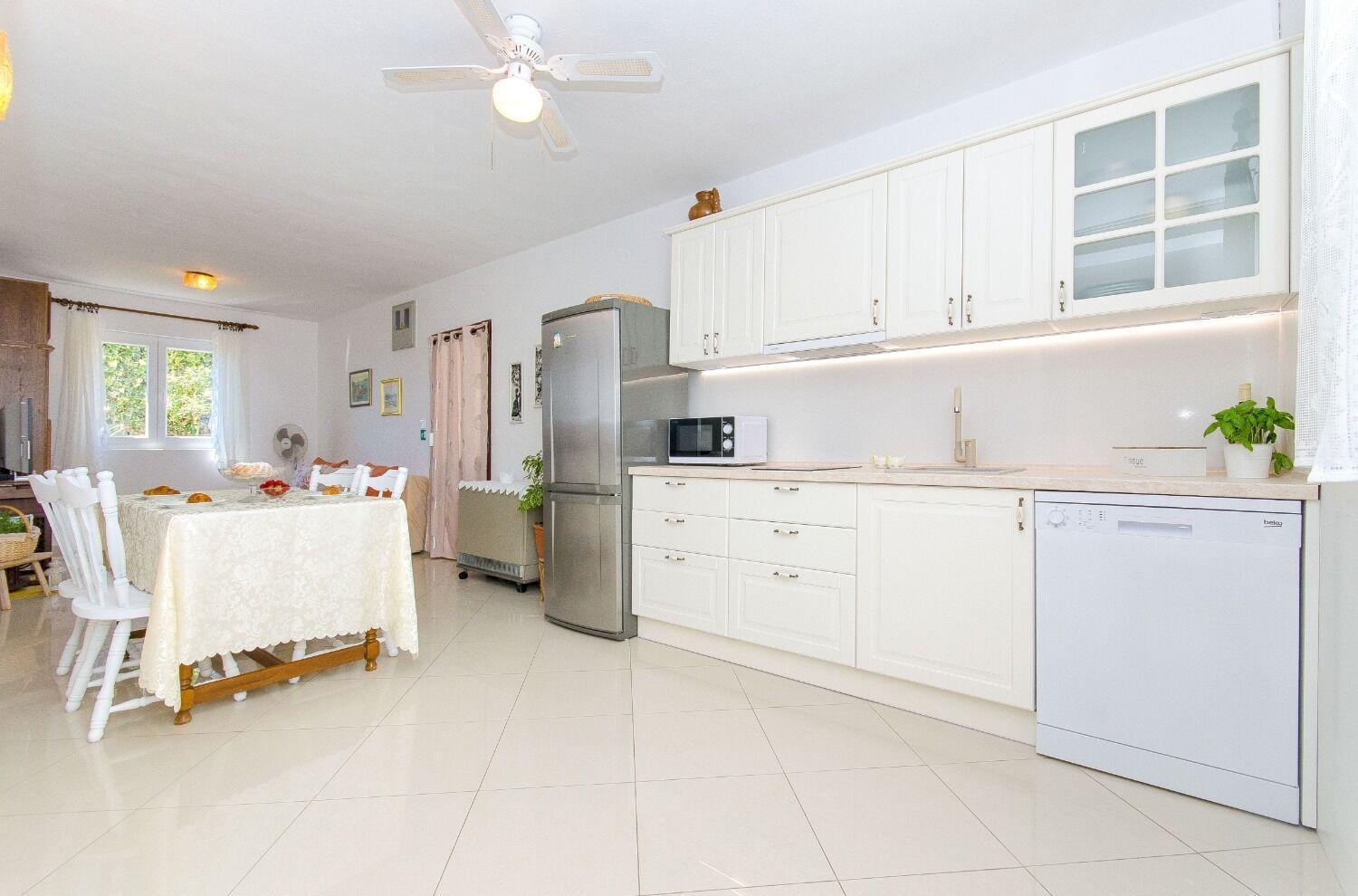 Apartments Bosiljka - By The Sea Sevid Exterior foto